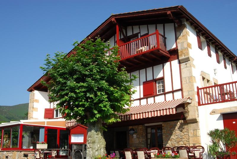 Hotel Pikassaria Sare Esterno foto