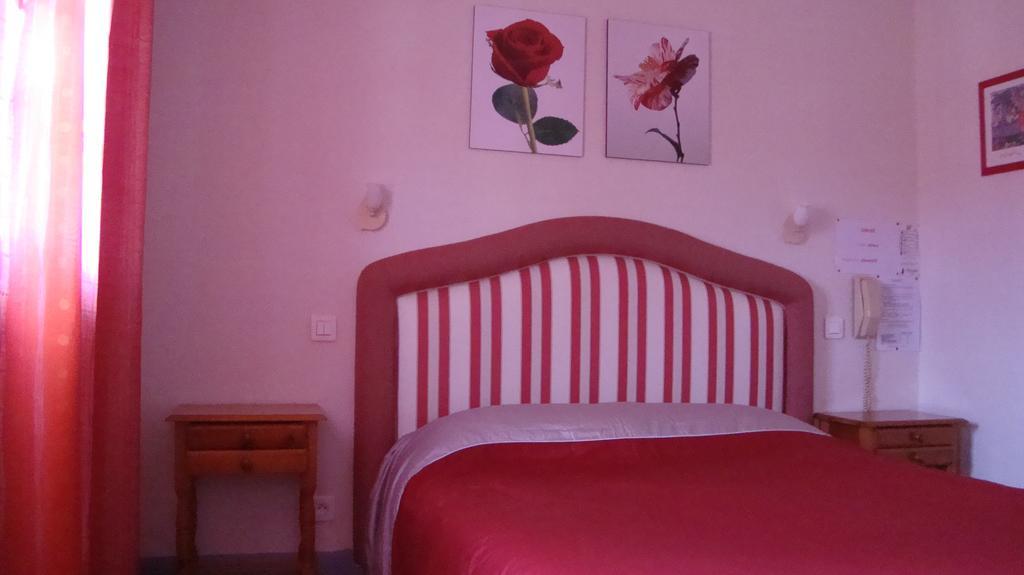Hotel Pikassaria Sare Esterno foto