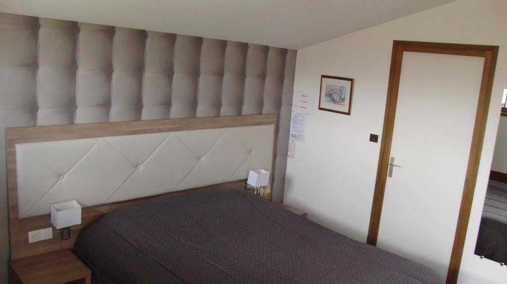 Hotel Pikassaria Sare Esterno foto